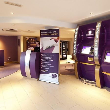Premier Inn Bradford Central Exteriör bild