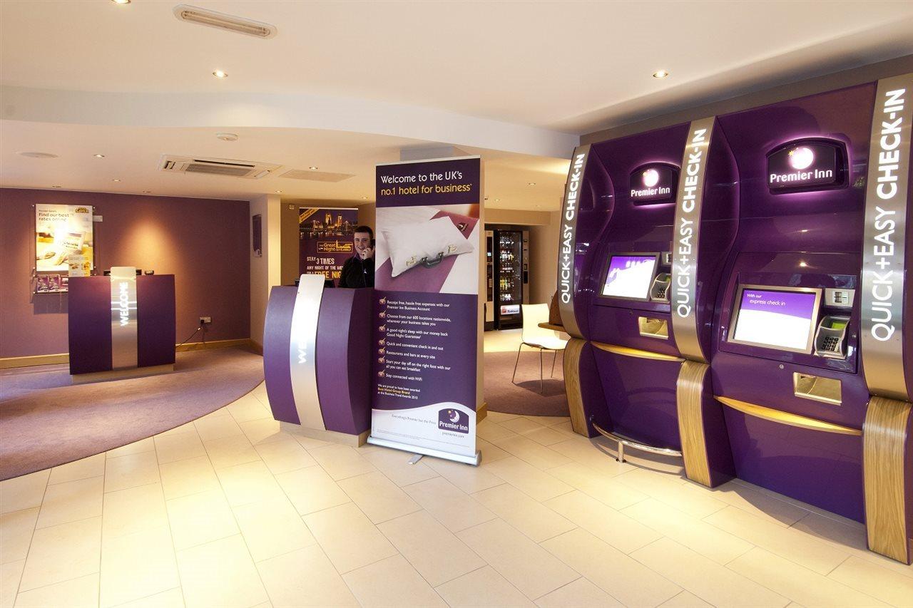 Premier Inn Bradford Central Exteriör bild