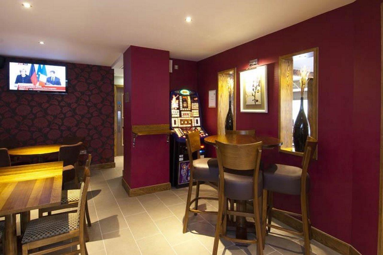 Premier Inn Bradford Central Exteriör bild